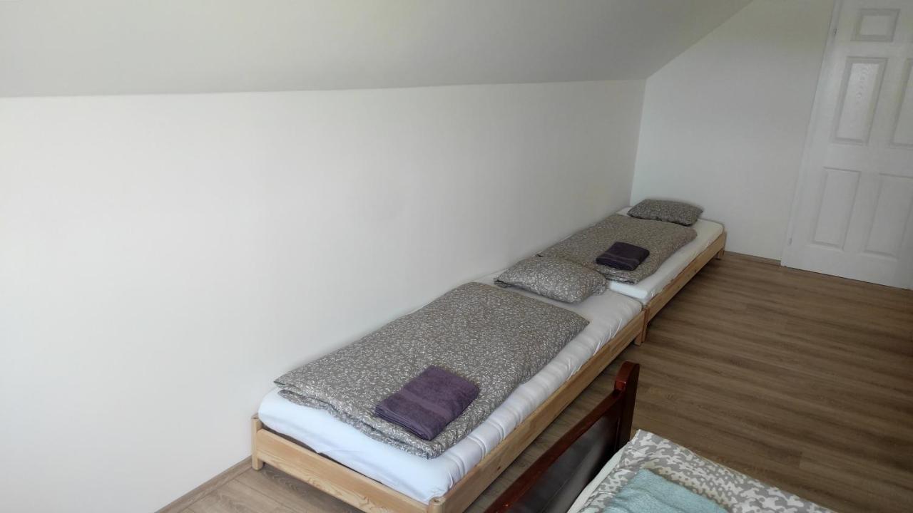 Vadgalamb Apartmanhaz Lipót المظهر الخارجي الصورة